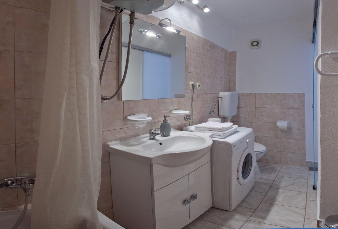 Apartment-Alma-Room-31