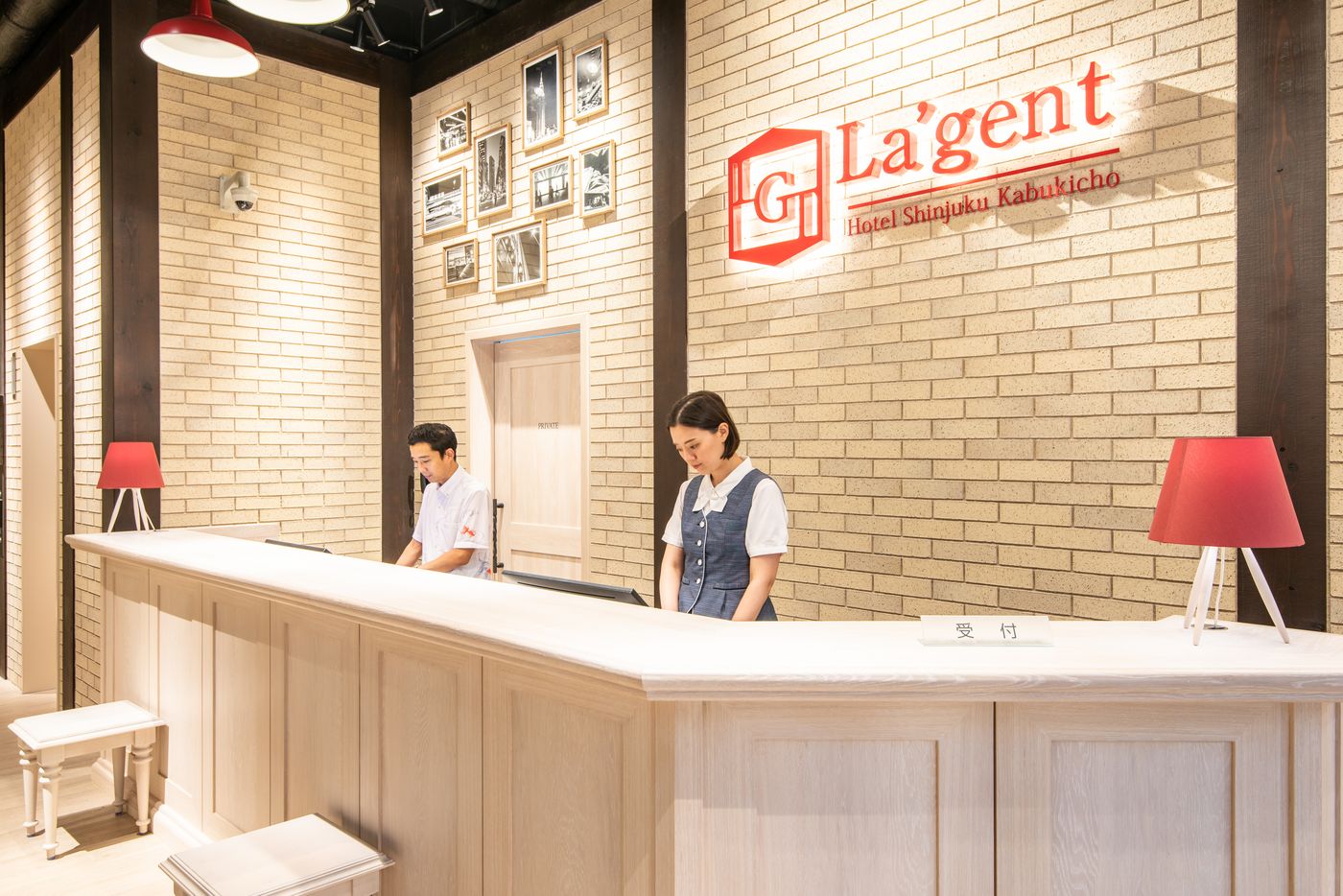 La'gent Hotel Shinjuku Kabukicho-Japan-Tokyo-Lobby-4