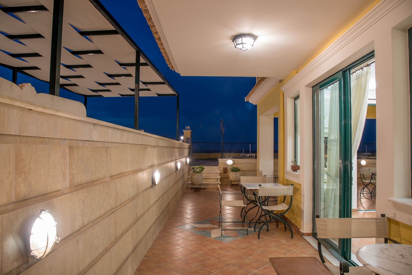 Andreolas-Luxury-Suites-General-view-10