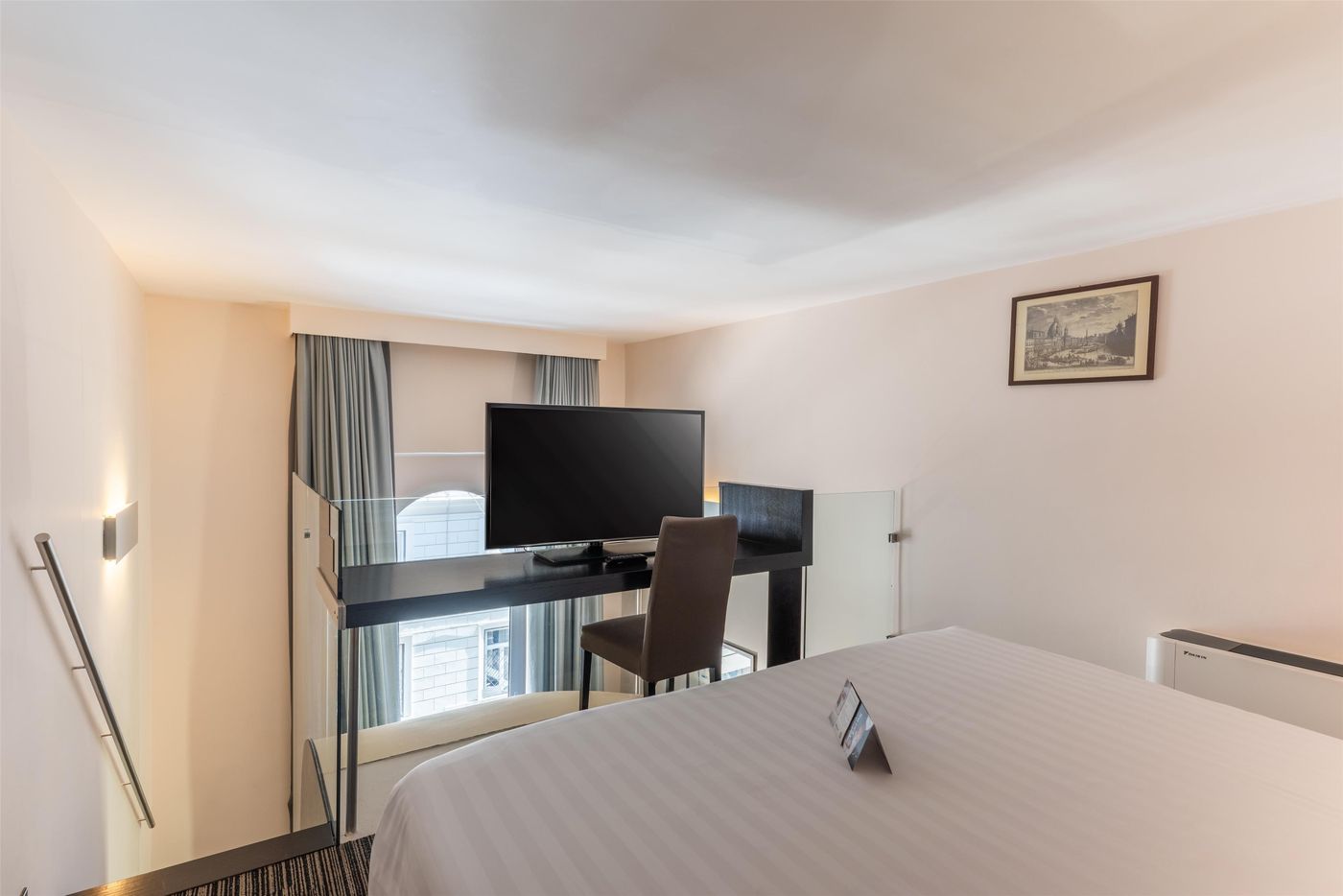 Best-Western-Plus-Hotel-Universo-Room-49