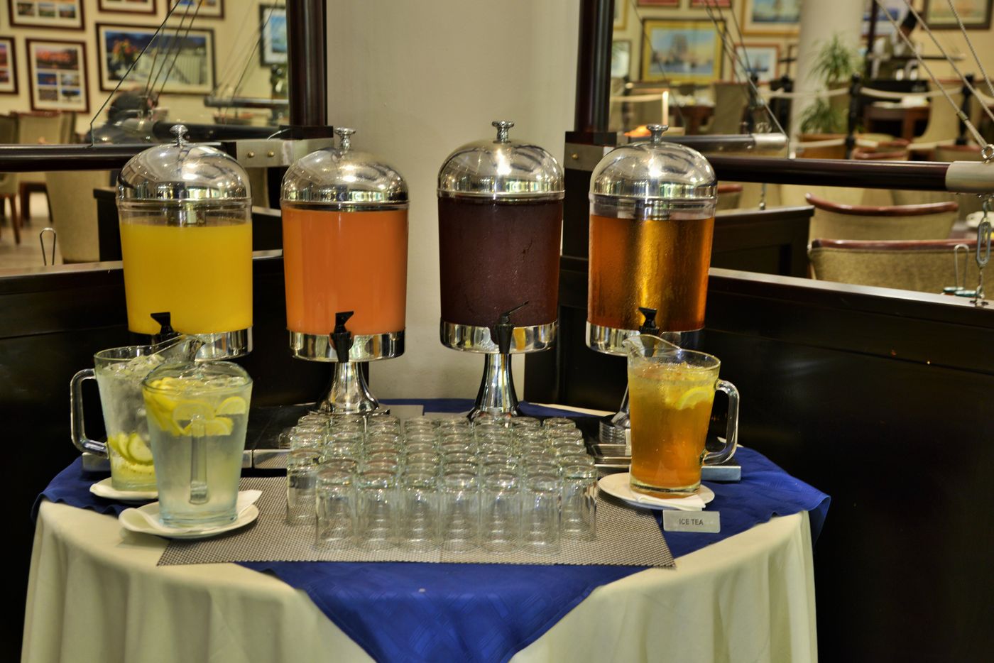 The-Commodore-Restaurant-57