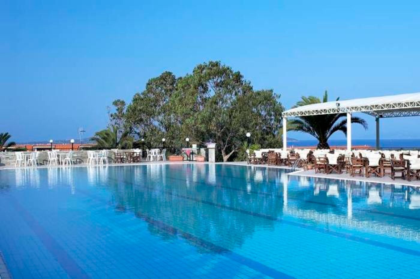 Aristoteles Holiday Resort & Spa