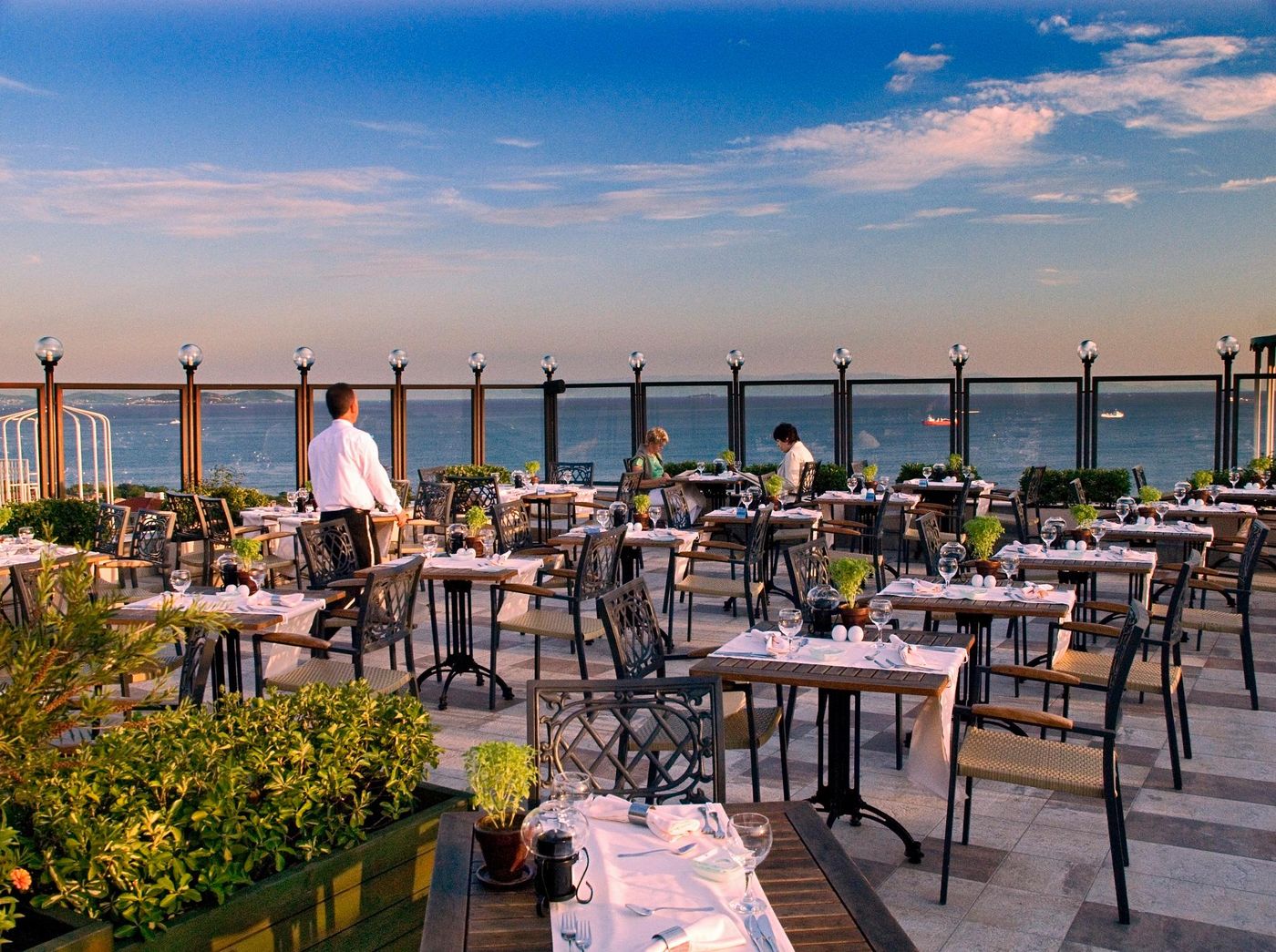 Radisson-Hotel-President-Old-Town-Istanbul-Restaurant-59