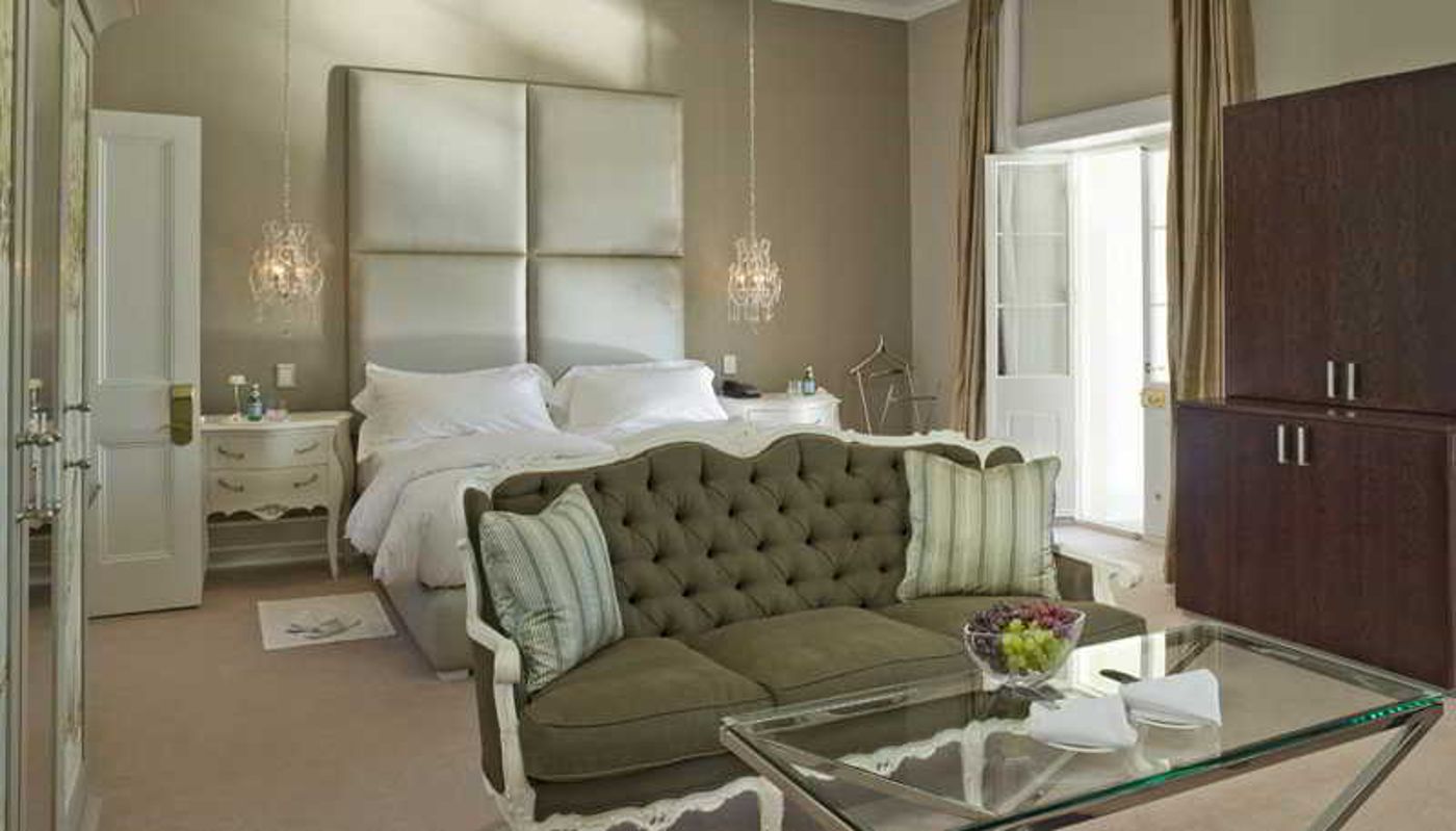 Dock-House-Boutique-Hotel-and-Spa-by-Newmark-Room-9