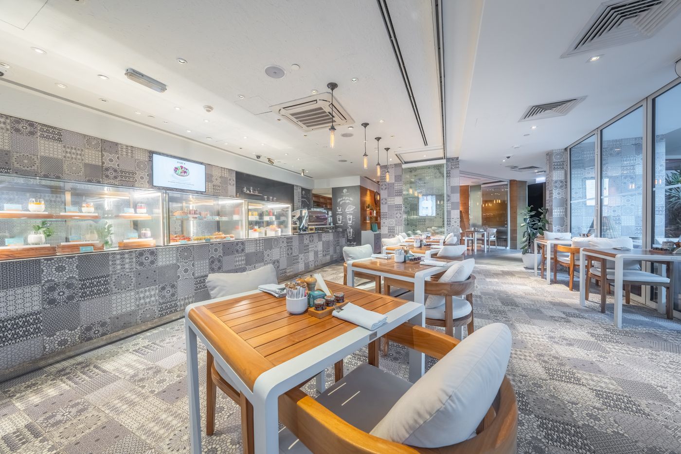 FIVE Palm Jumeirah 15.10