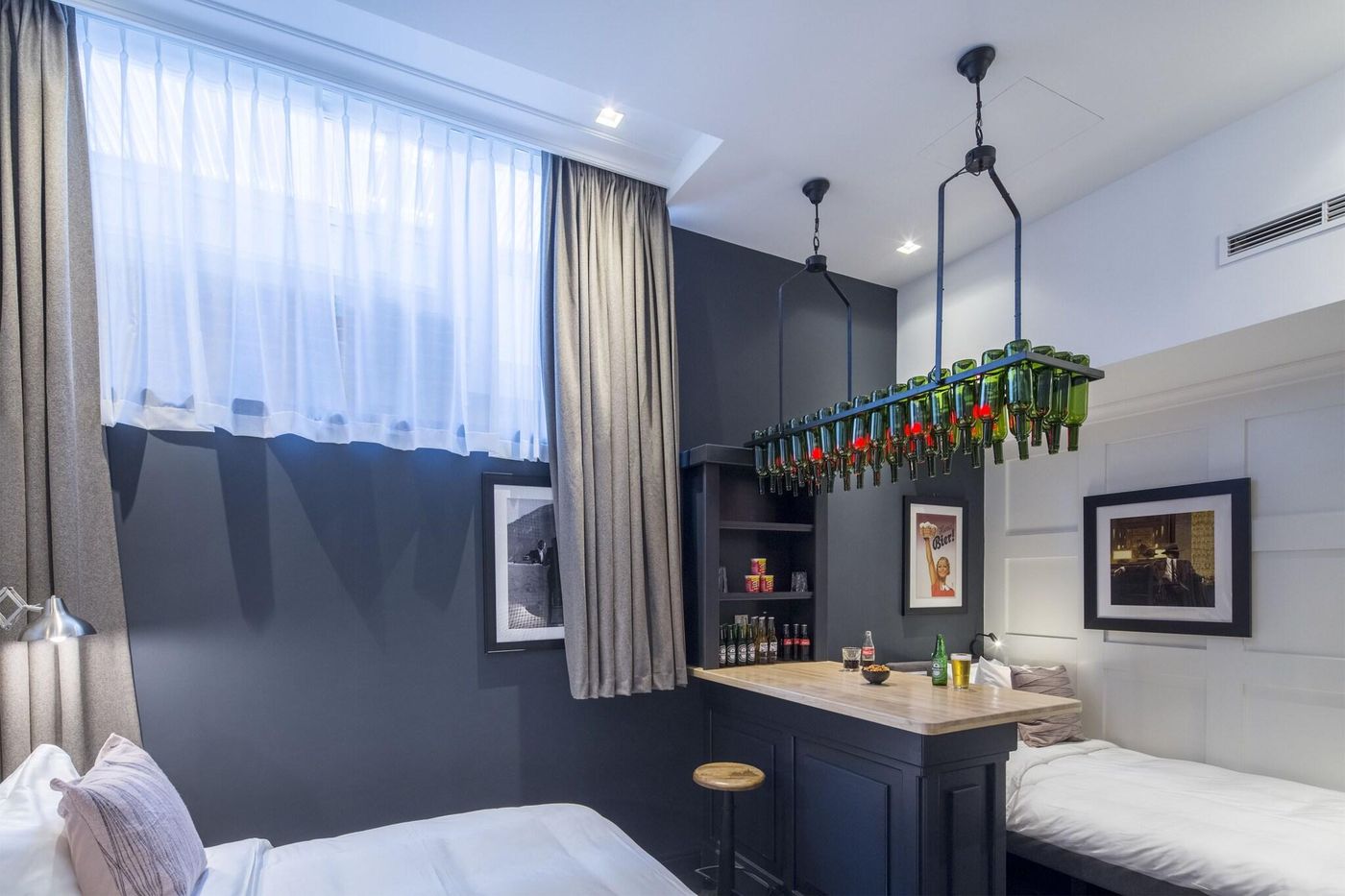 The-Highland-House-Room-22