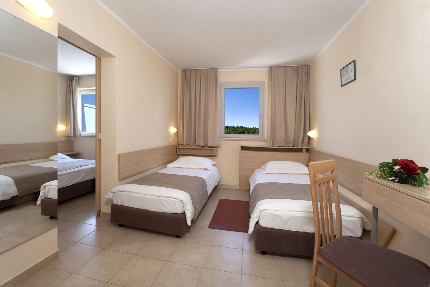 Hotel-Delfin-Room-18