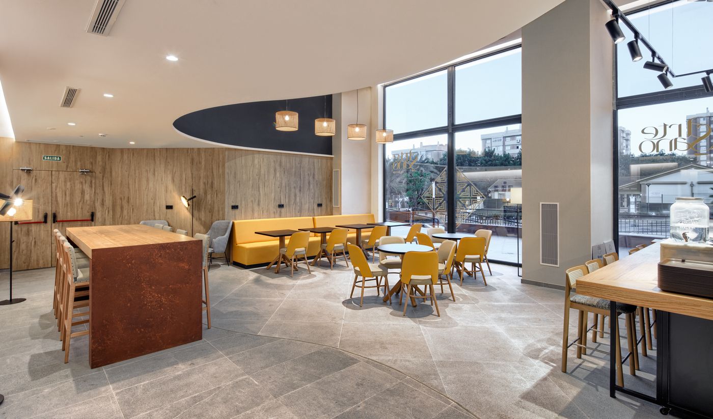 Sercotel-Rosaleda-Malaga-Lobby-19