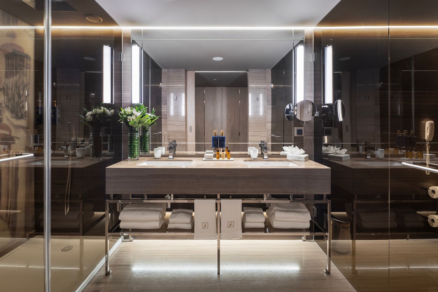 Epic-SANA-Marques-Room-45