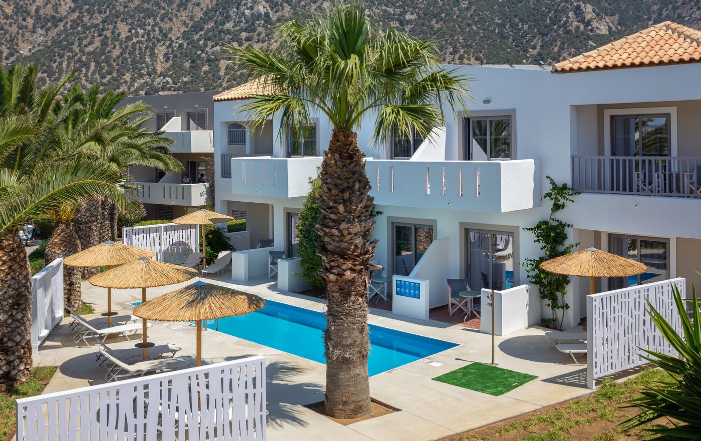 Akti-Beach-Club-General-view-5