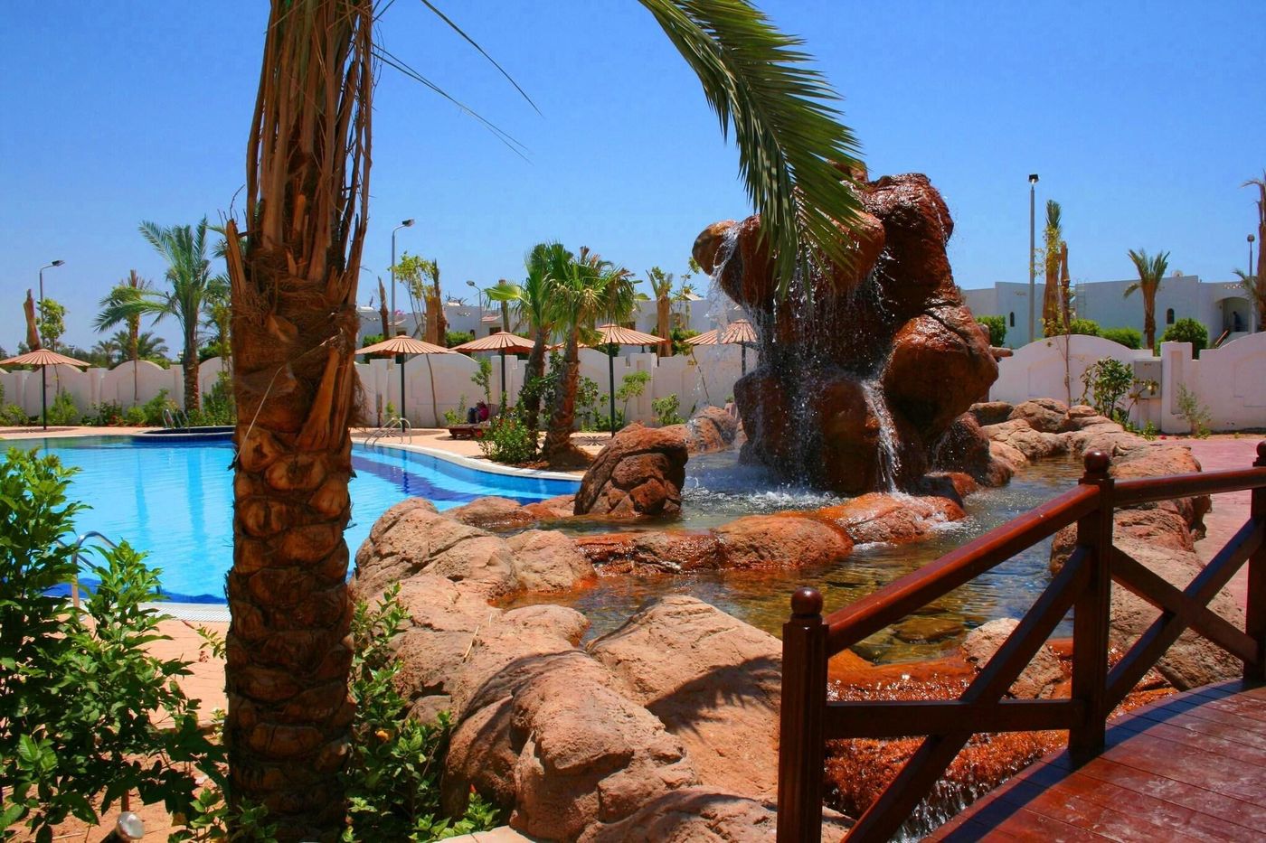 Coral-Hills-Sharm-Pool-1