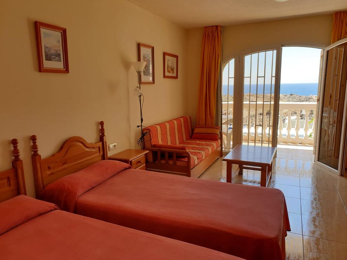 Parque Carolina Apartments