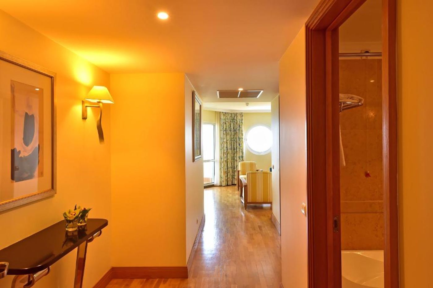 LTI-Pestana-Grand-Ocean-Resort-Hotel-Room-25