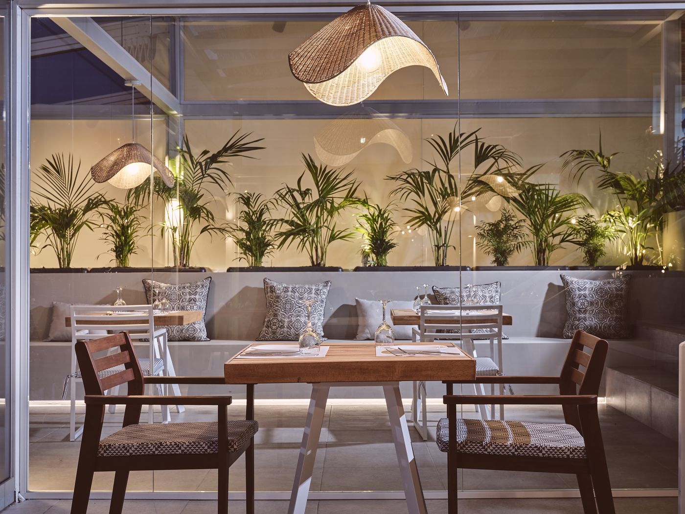 St--John-Villas-Restaurant-44