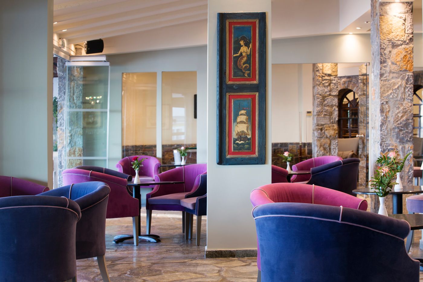 Alexander-Beach-Hotel-and-Village-Bar-56