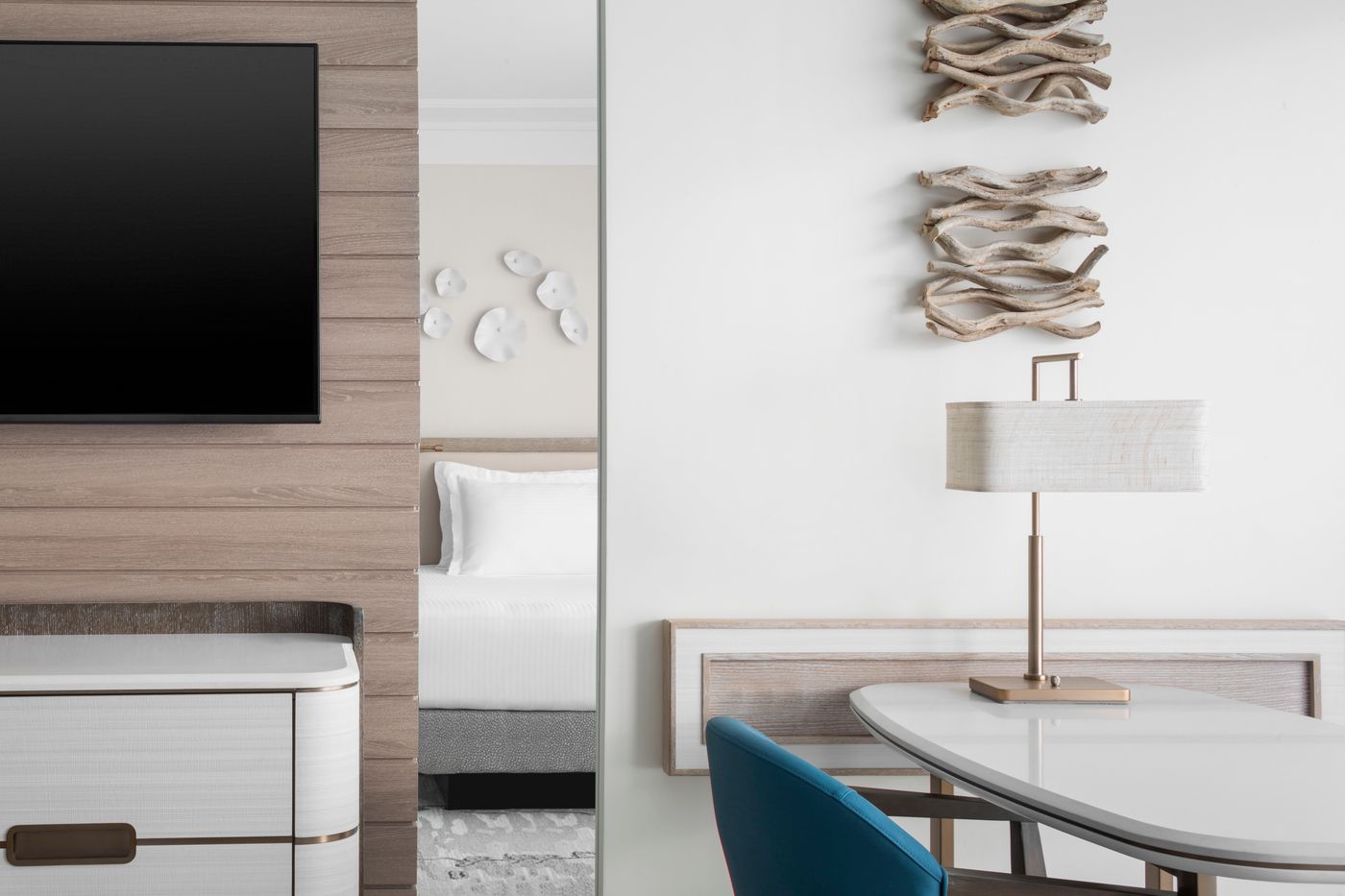 The-Royal-at-Atlantis-Room-35