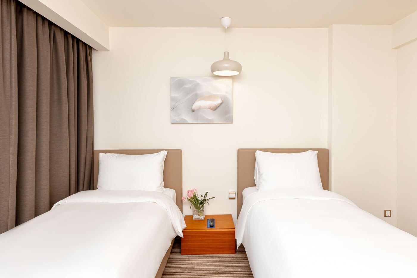 Radisson-Blu-Residence-Dubai-Marina-Room-22