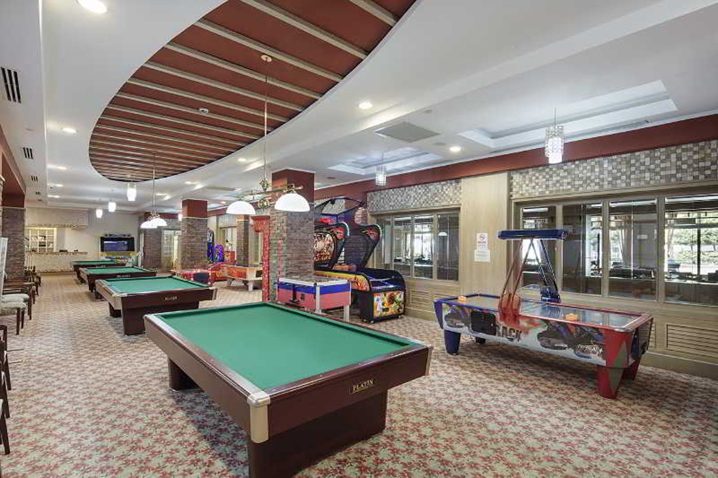 Alba-Queen-Hotel-Sports-and-Entertainment-41