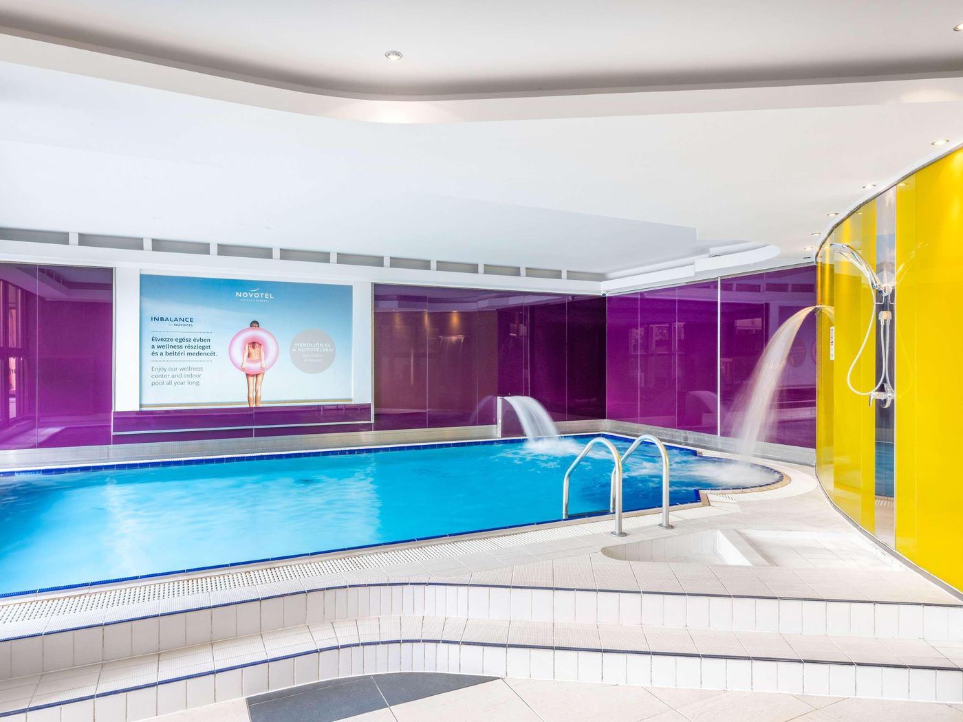 Novotel-Budapest-City-Pool-59