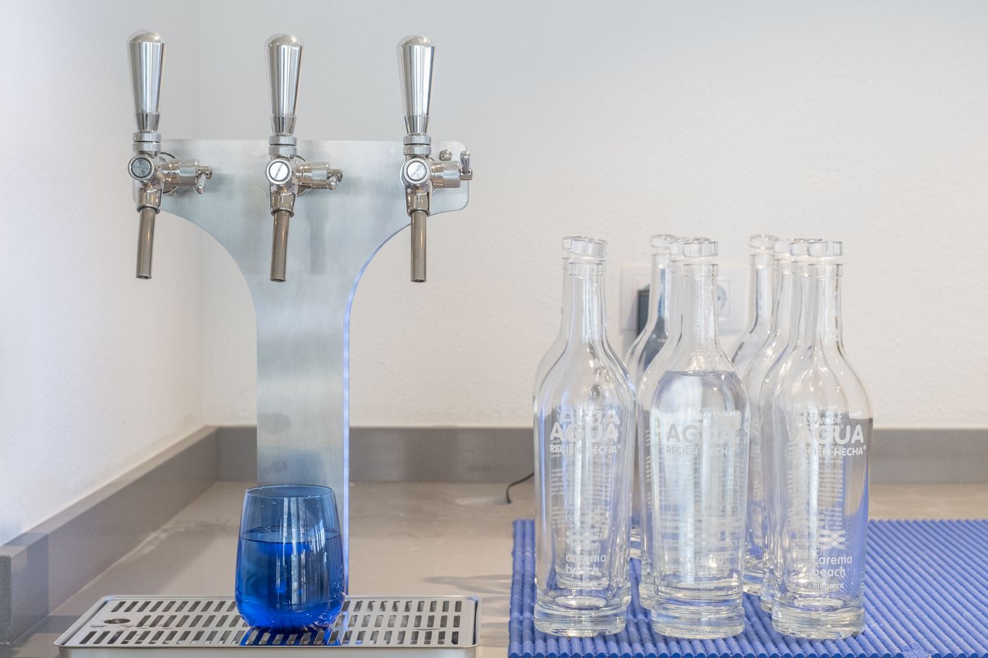 Carema-Beach-Menorca-Restaurant-40