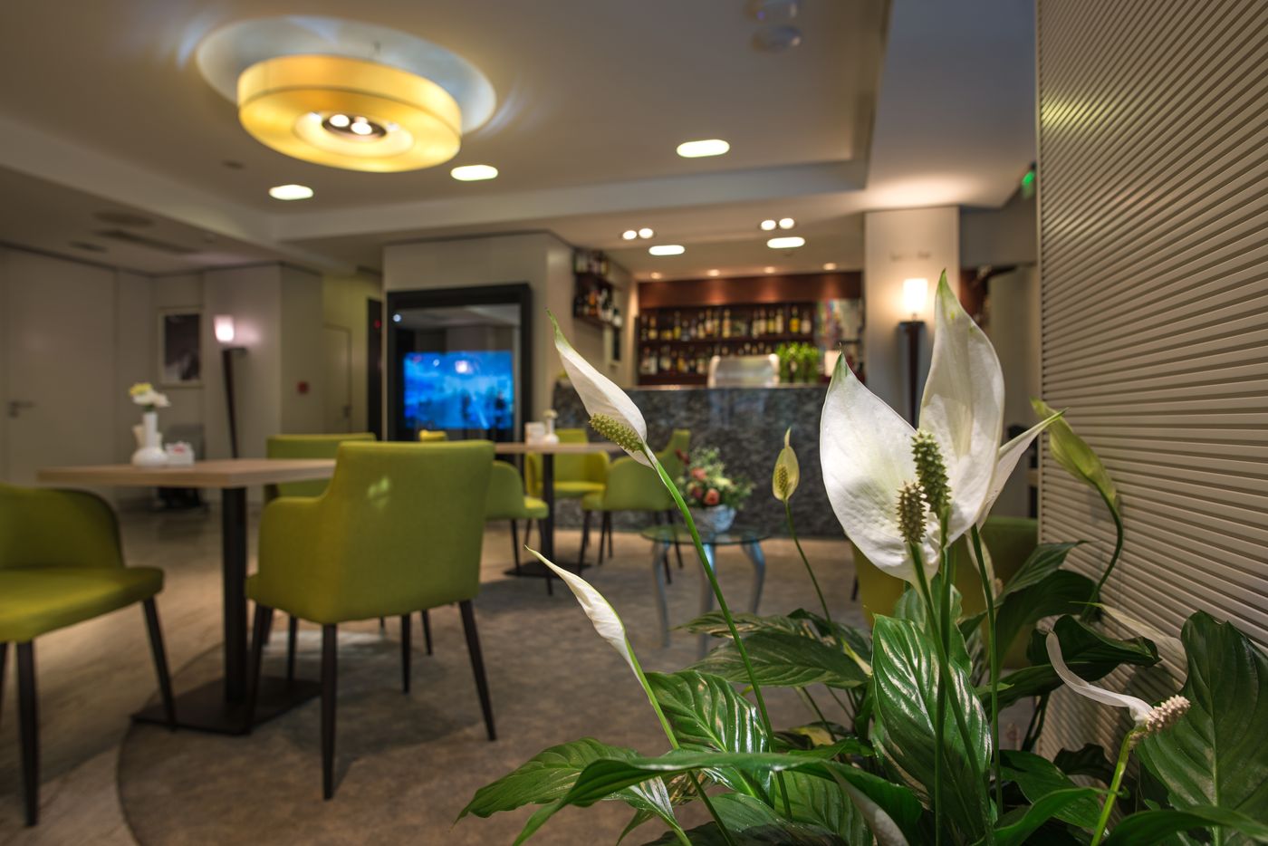 Rosslyn Thracia Hotel Sofia-Bulgaria-SOFIA-Lobby-10