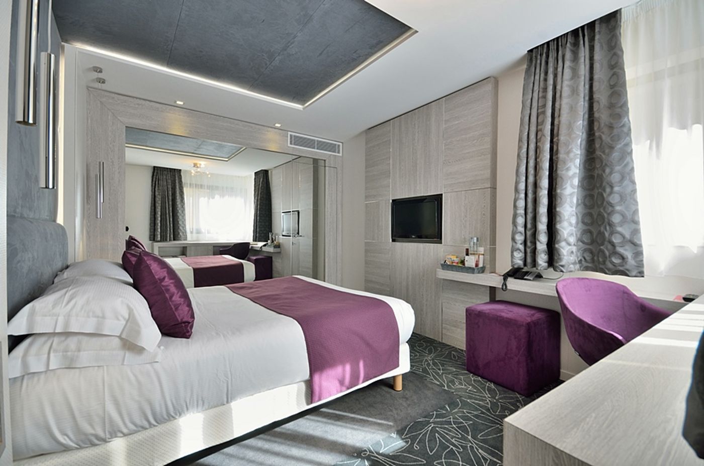 Cezanne-General-view-21