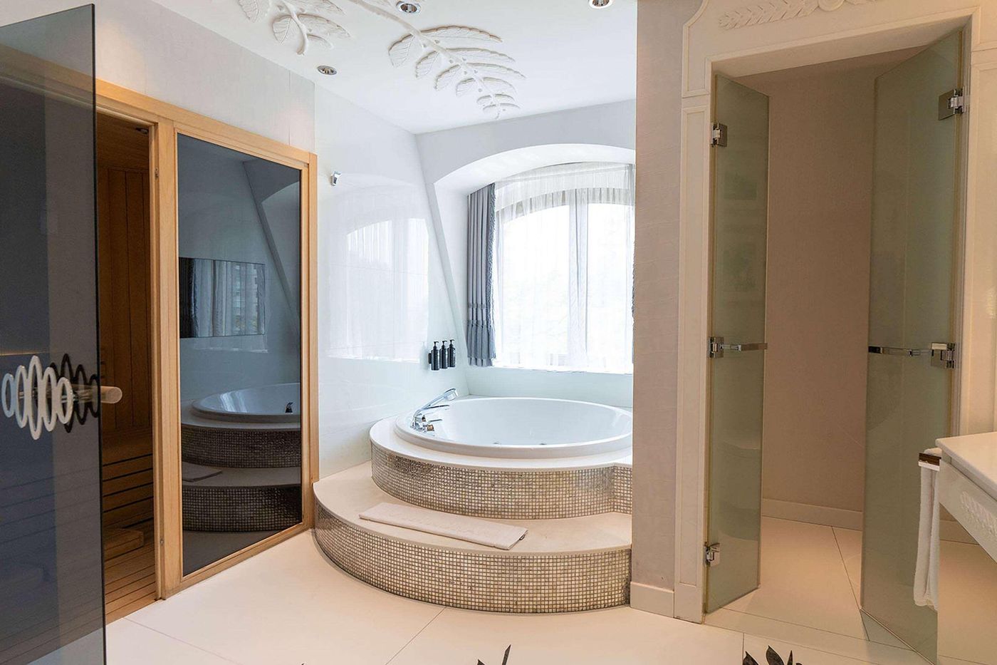 Wyndham-Grand-Istanbul-Kalamis-Marina-Hotel-Room-29