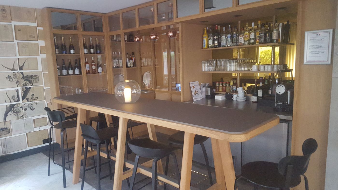 Hotel-Mercure-Paris-Bastille-Saint-Antoine-Lobby-19