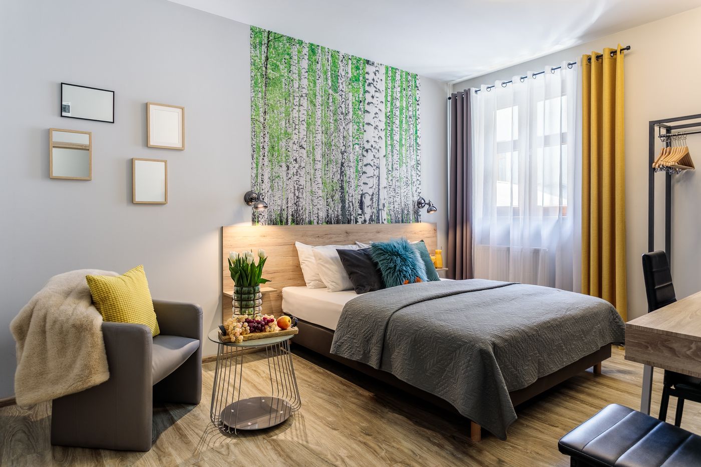 Art---Garden-Residence-Room-22