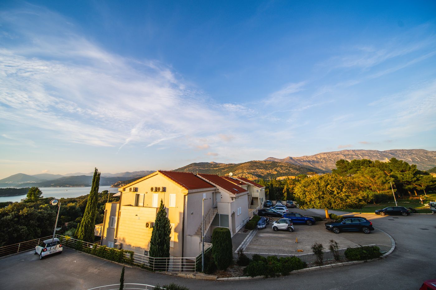 Pervanovo-Apartments-Lobby-5