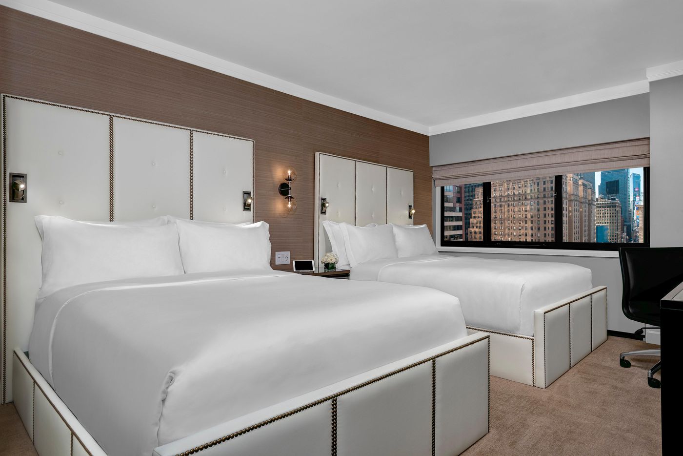 The-Manhattan-at-Times-Square-Hotel-Room-37
