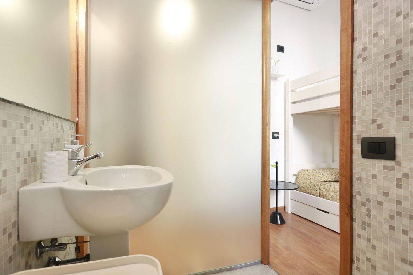 B-B-Pergola-House-Room-14