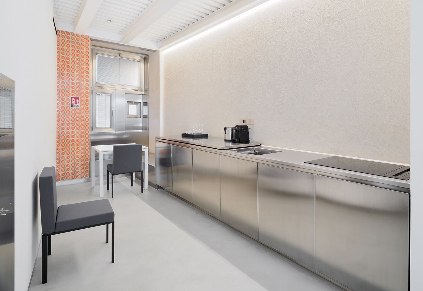 Rhinoceros-Roma-Room-7