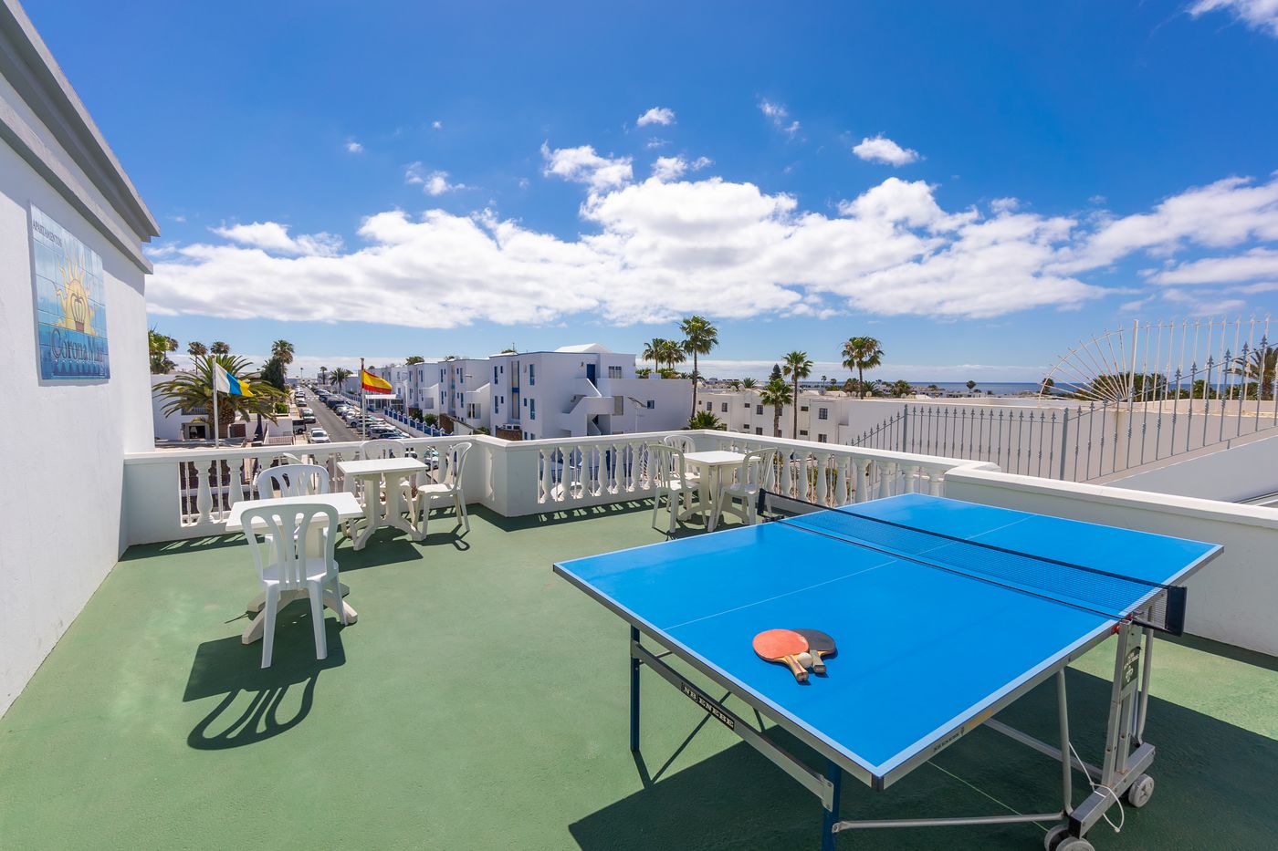 Corona-Mar-Sports-and-Entertainment-56