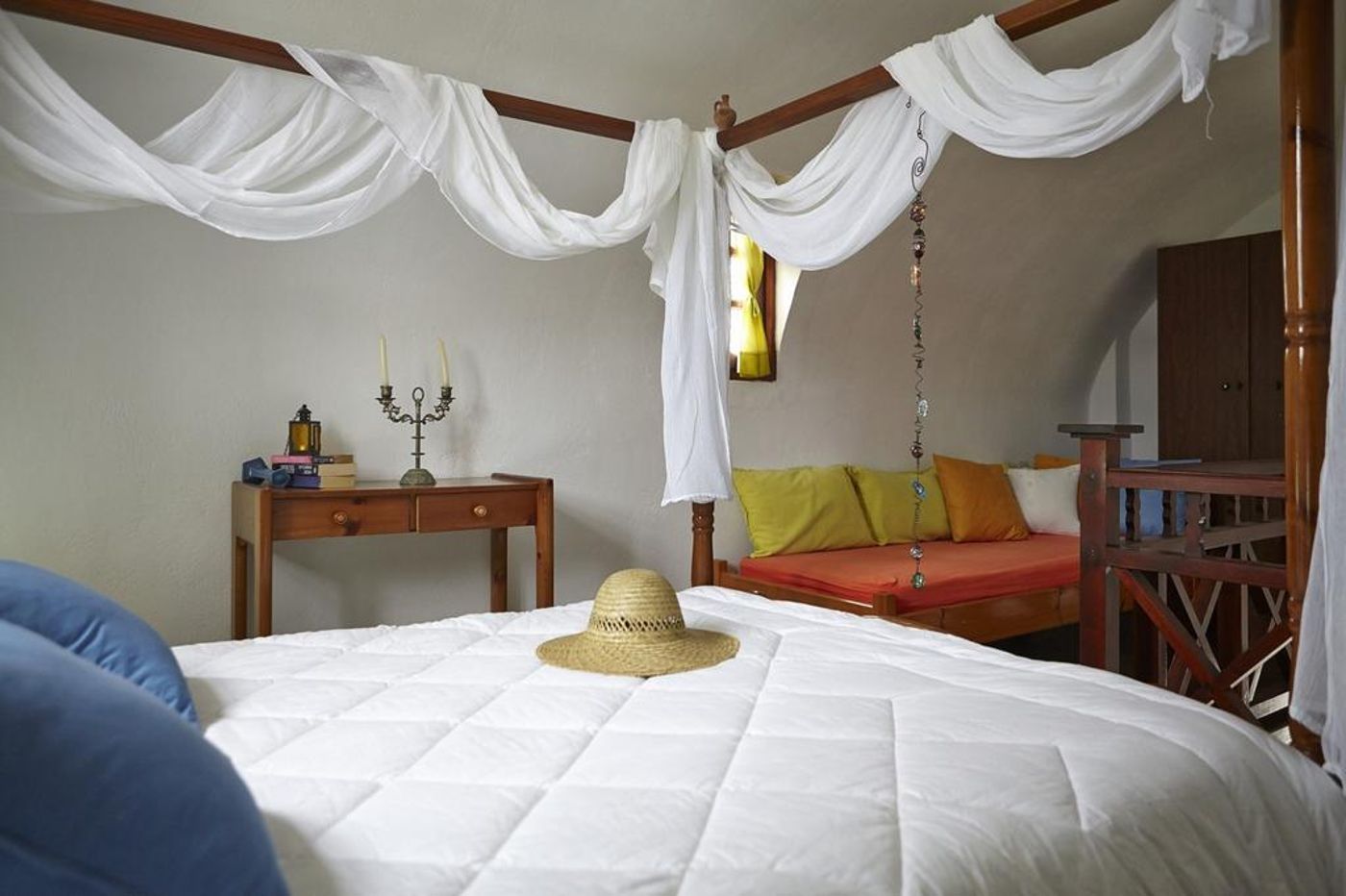 Anna-Apartments-Room-22