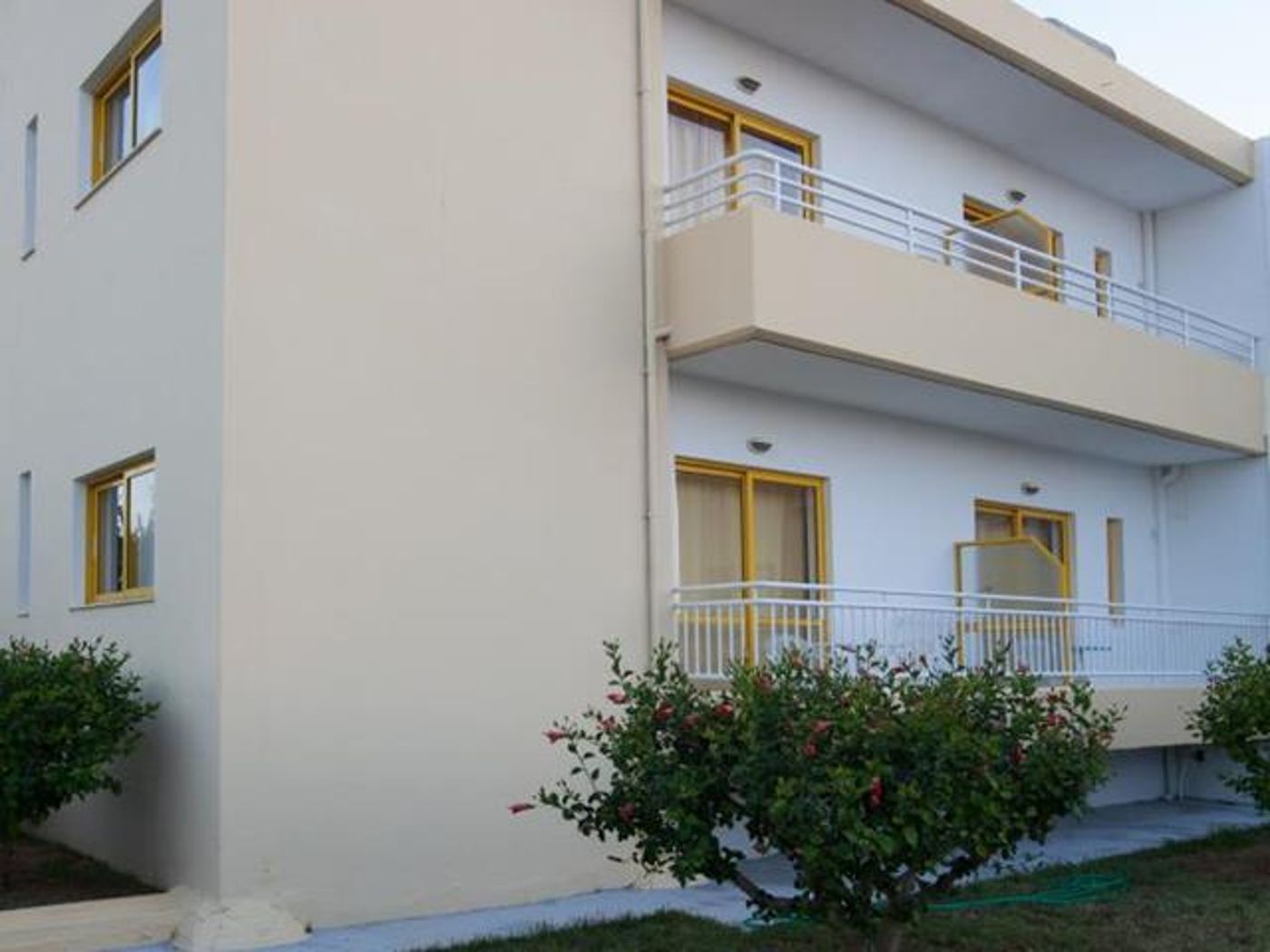 Cosmi Apartments