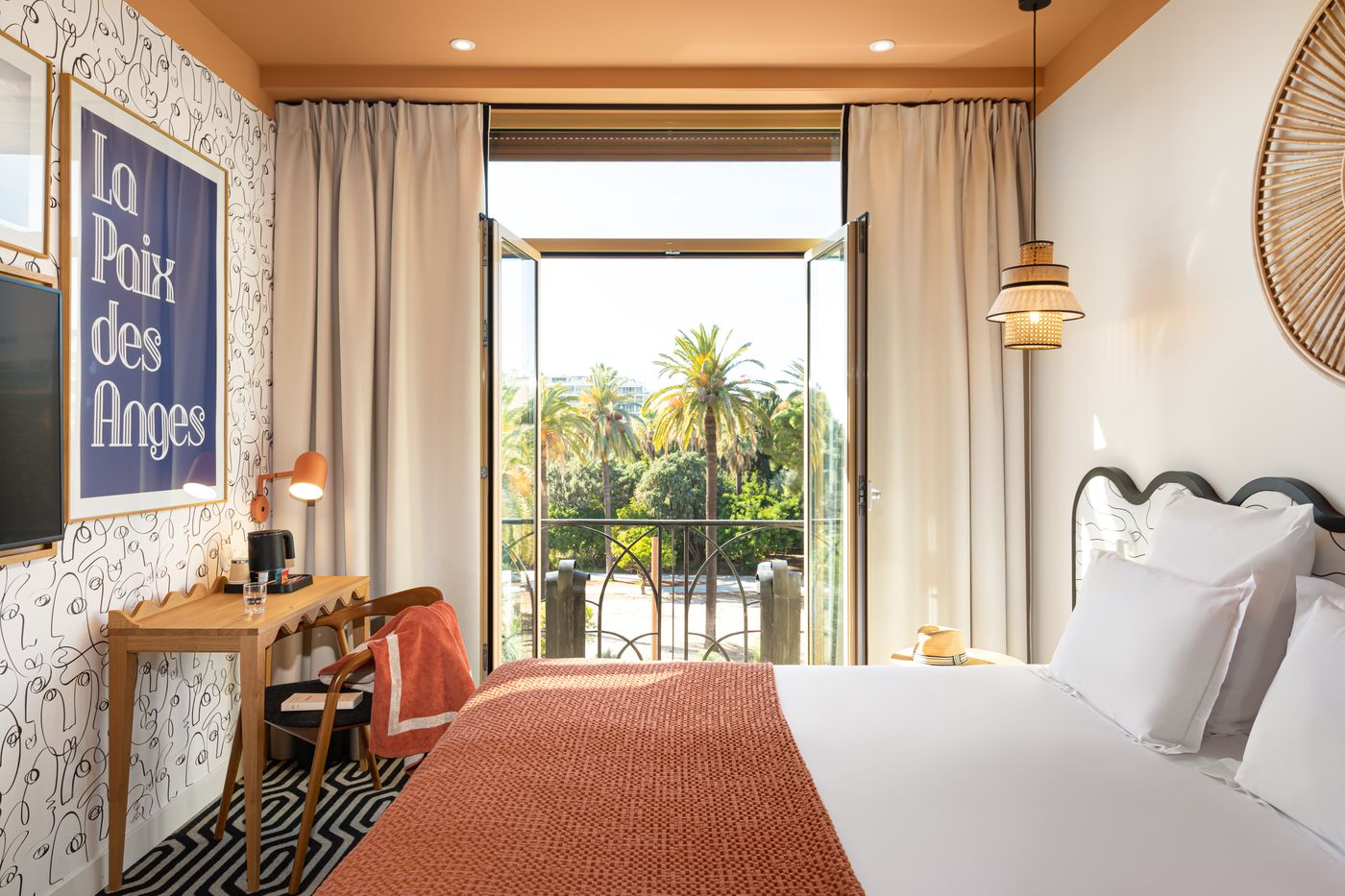 Albert-Premier-Room-11