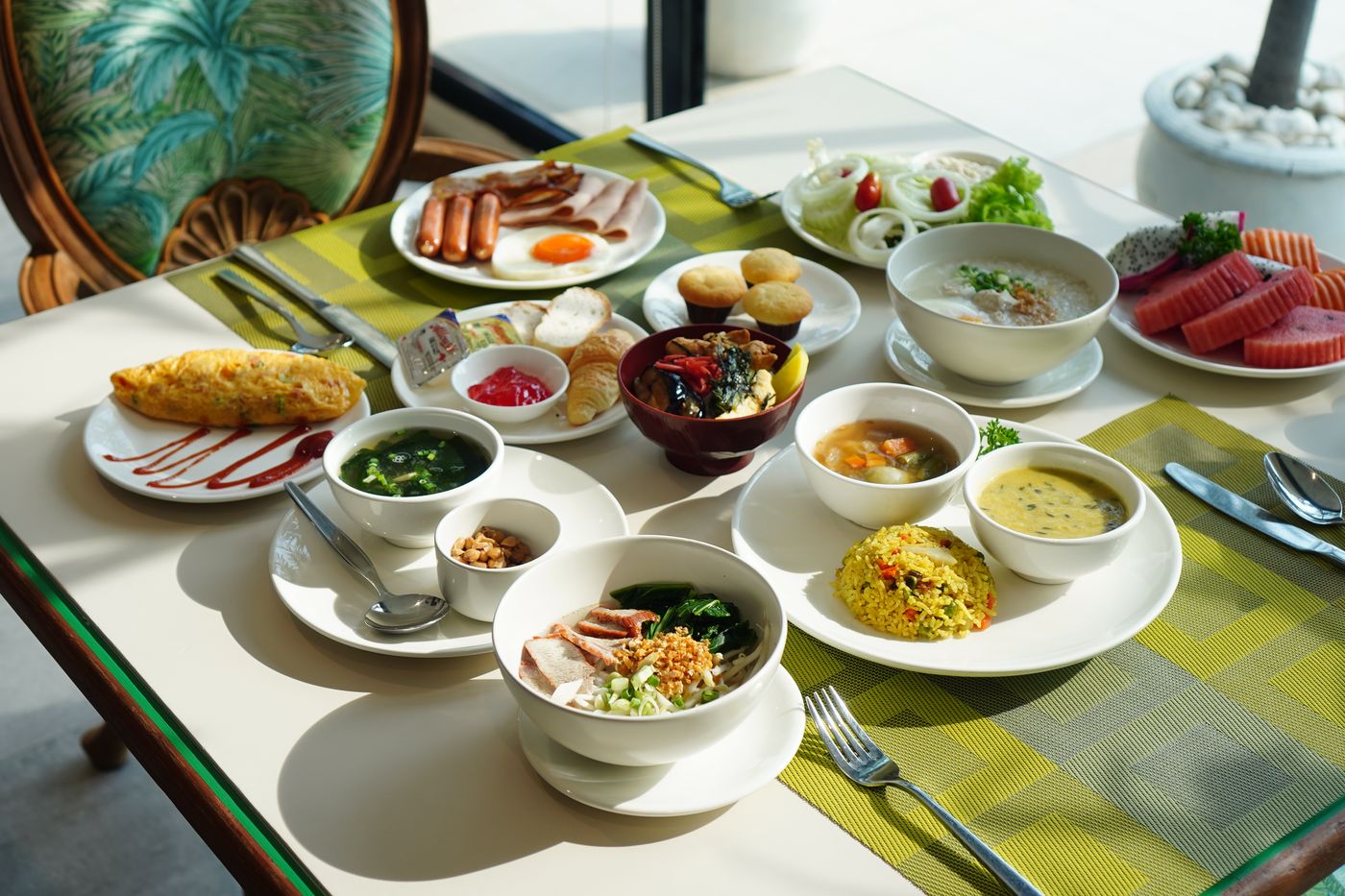 Bangkok-Lotus-Sukhumvit-33-By-Compass-Hospitalit-Restaurant-27