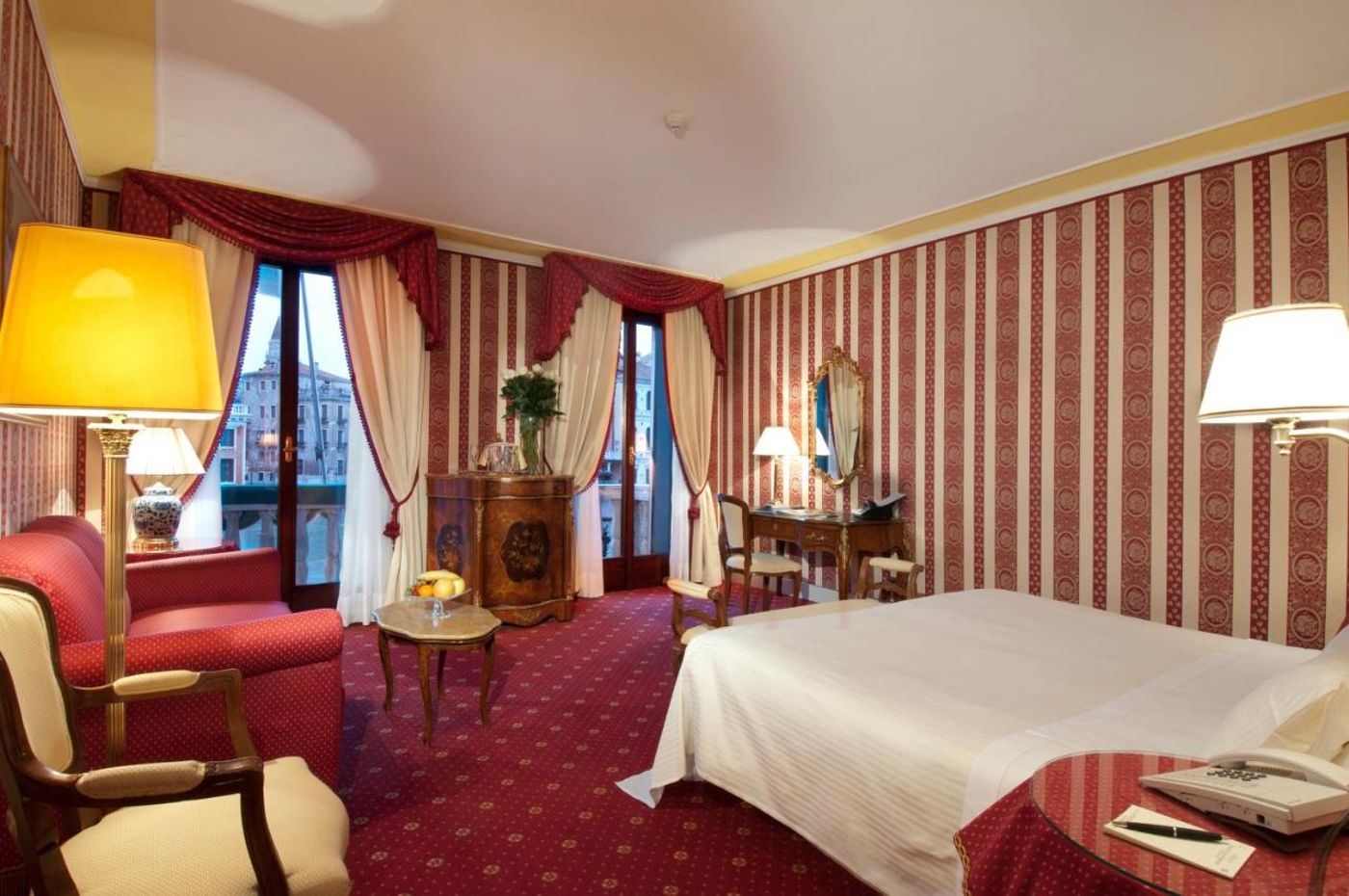 Sina-Palazzo-Sant-Angelo-Room-15