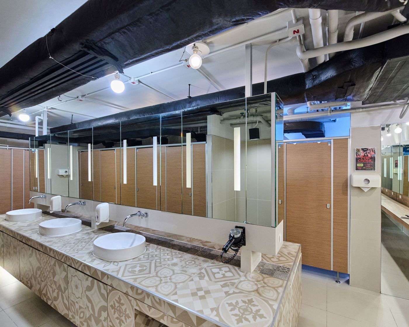 Lub-D-Phuket-Patong-Room-50