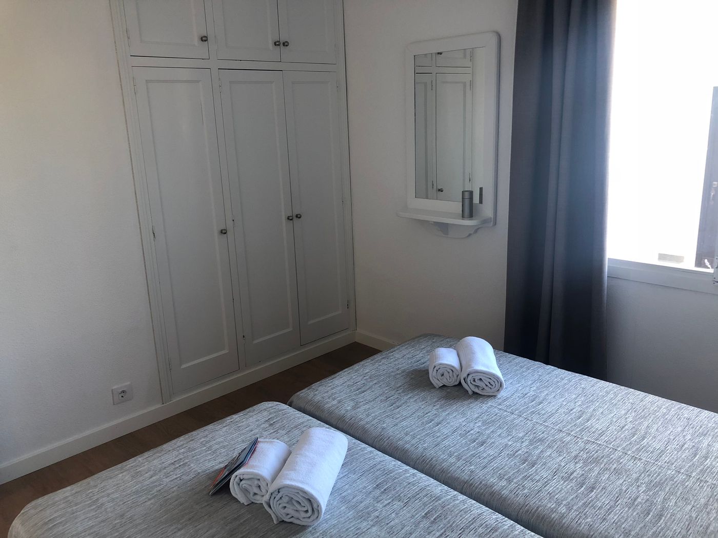 Los-Naranjos-Room-37