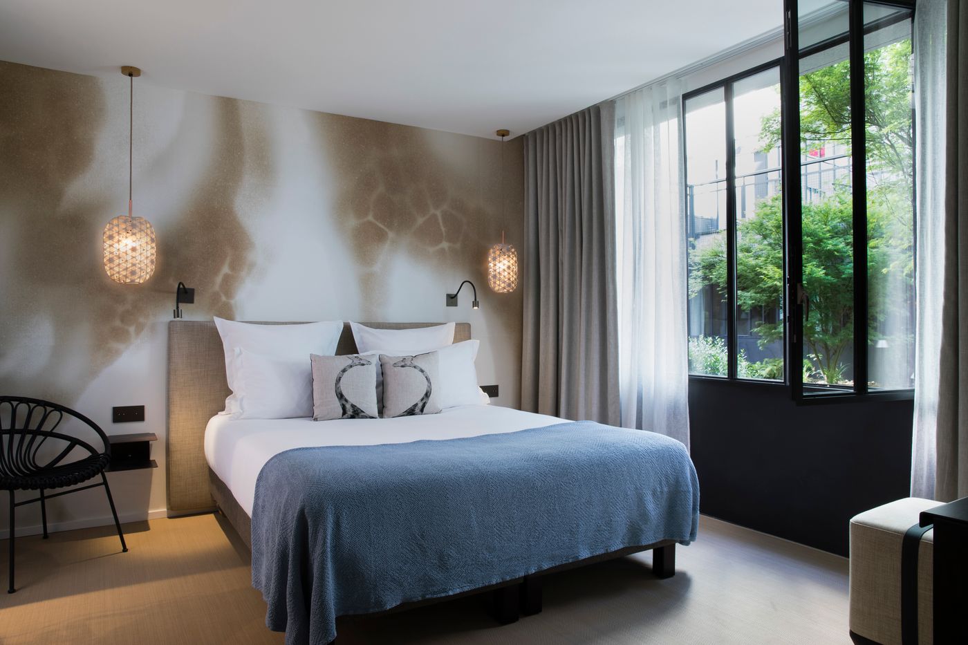 Les-Deux-Girafes-Room-23