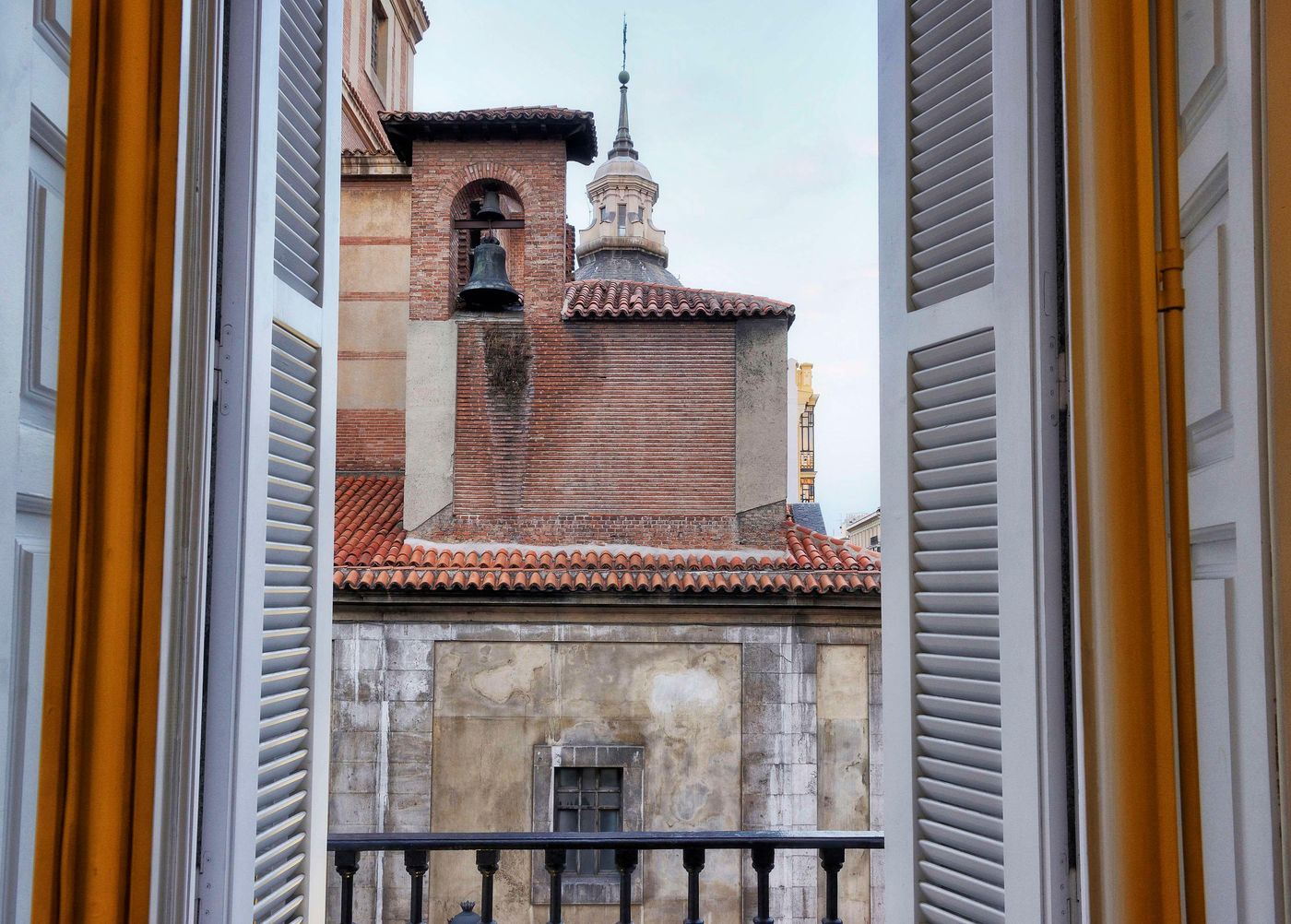 NH-Collection-Madrid-Palacio-de-Tepa-Room-2