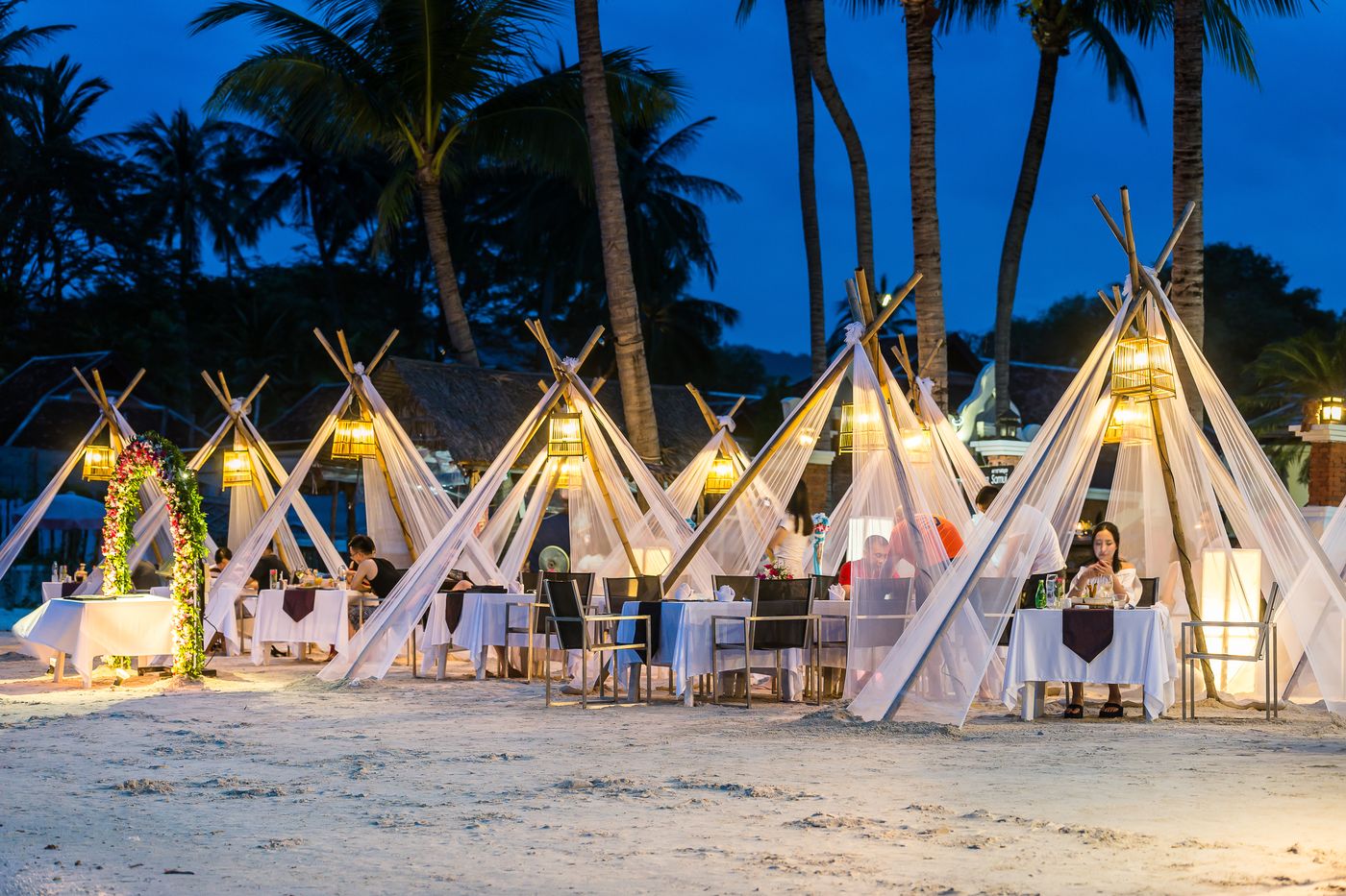 Dara-Samui-Beach-Resort---Adult-Only-Restaurant-12