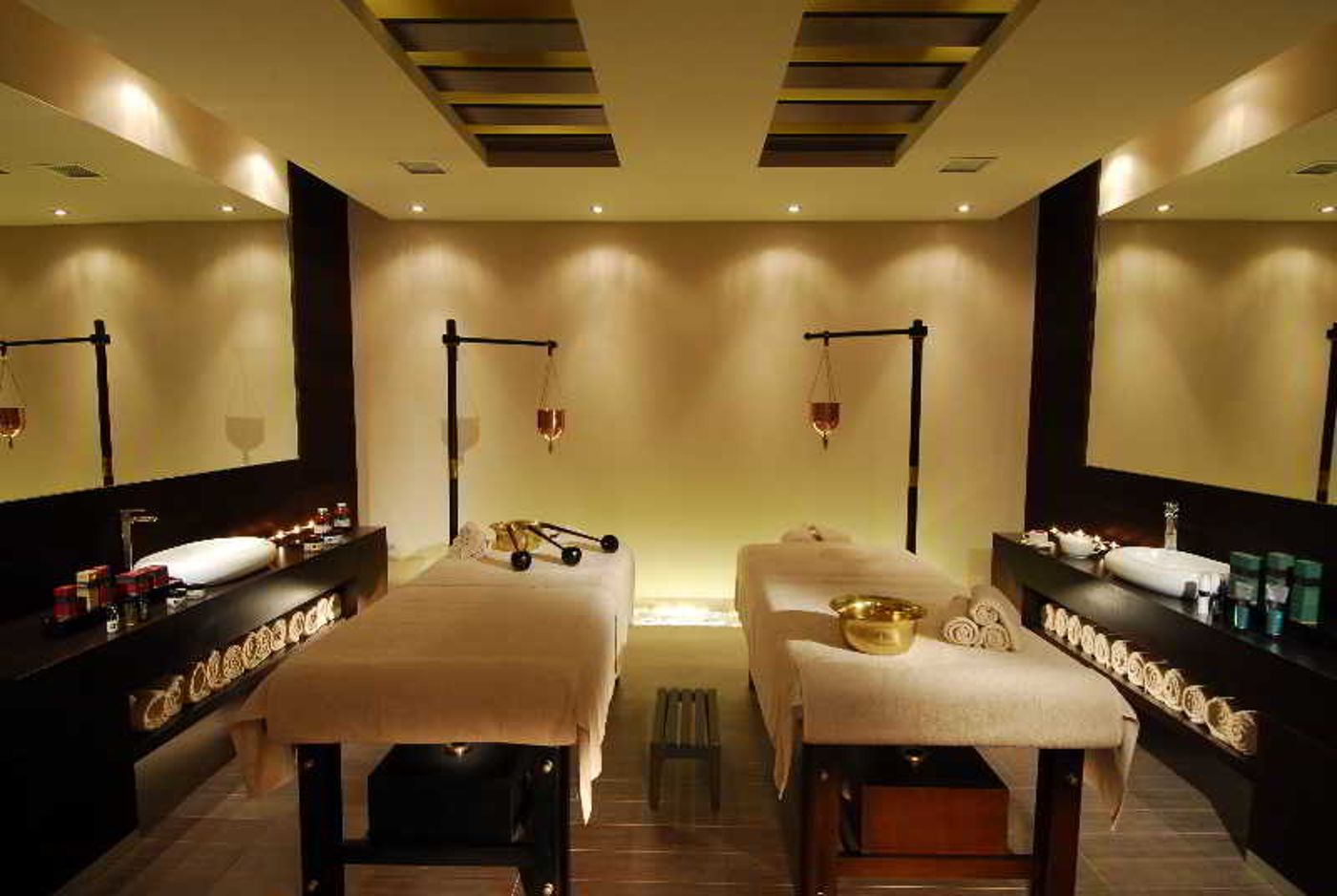 Palazzo-del-Mare-Sports-and-Entertainment-46