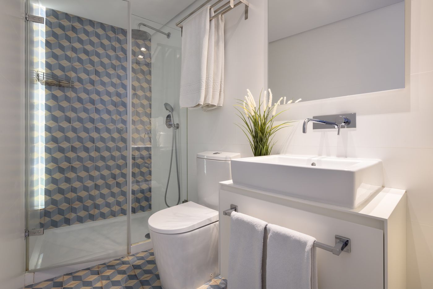 Alfama-Yellow-House-Room-38