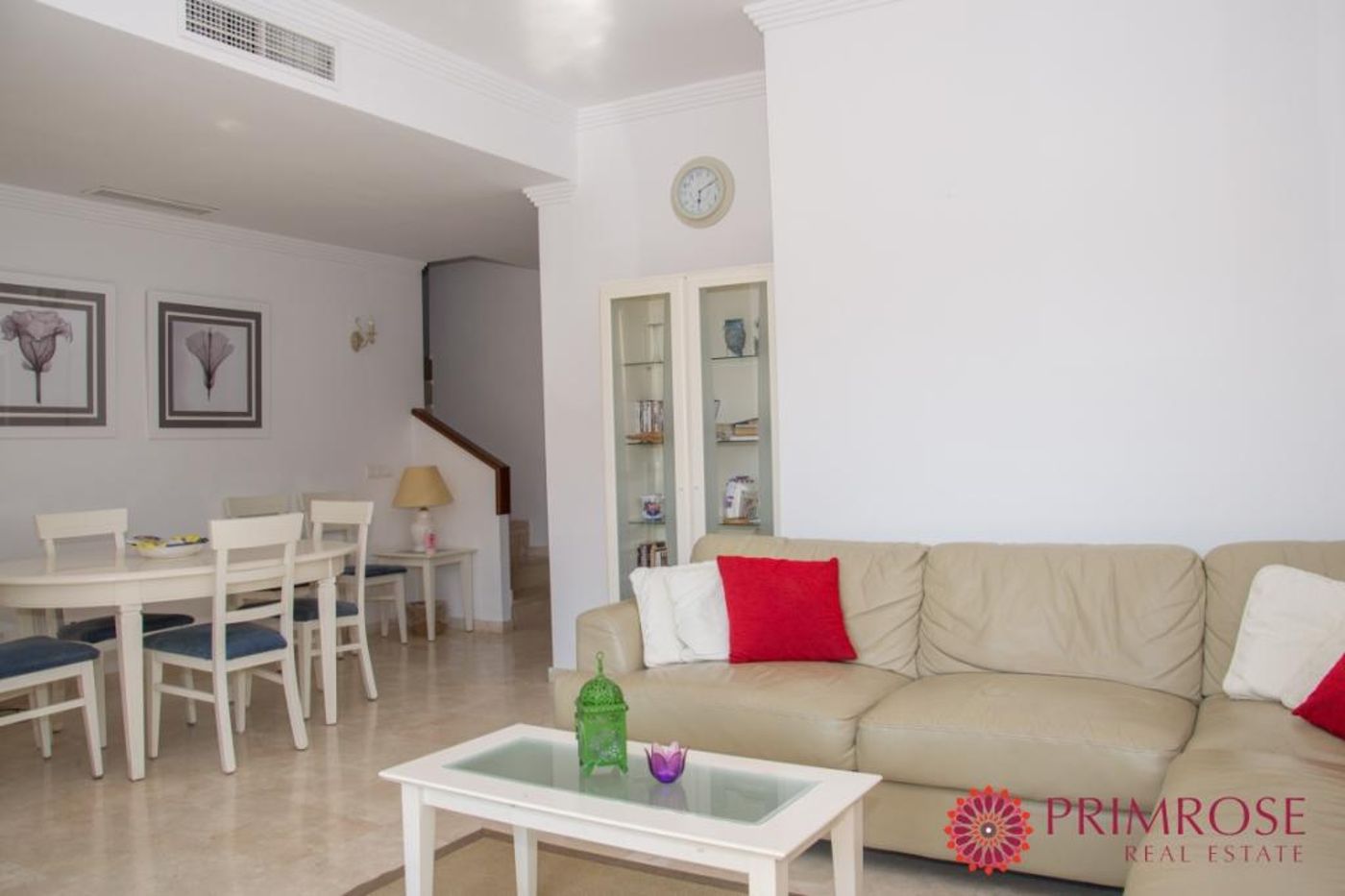 La-Almadraba-Apartments-Room-12