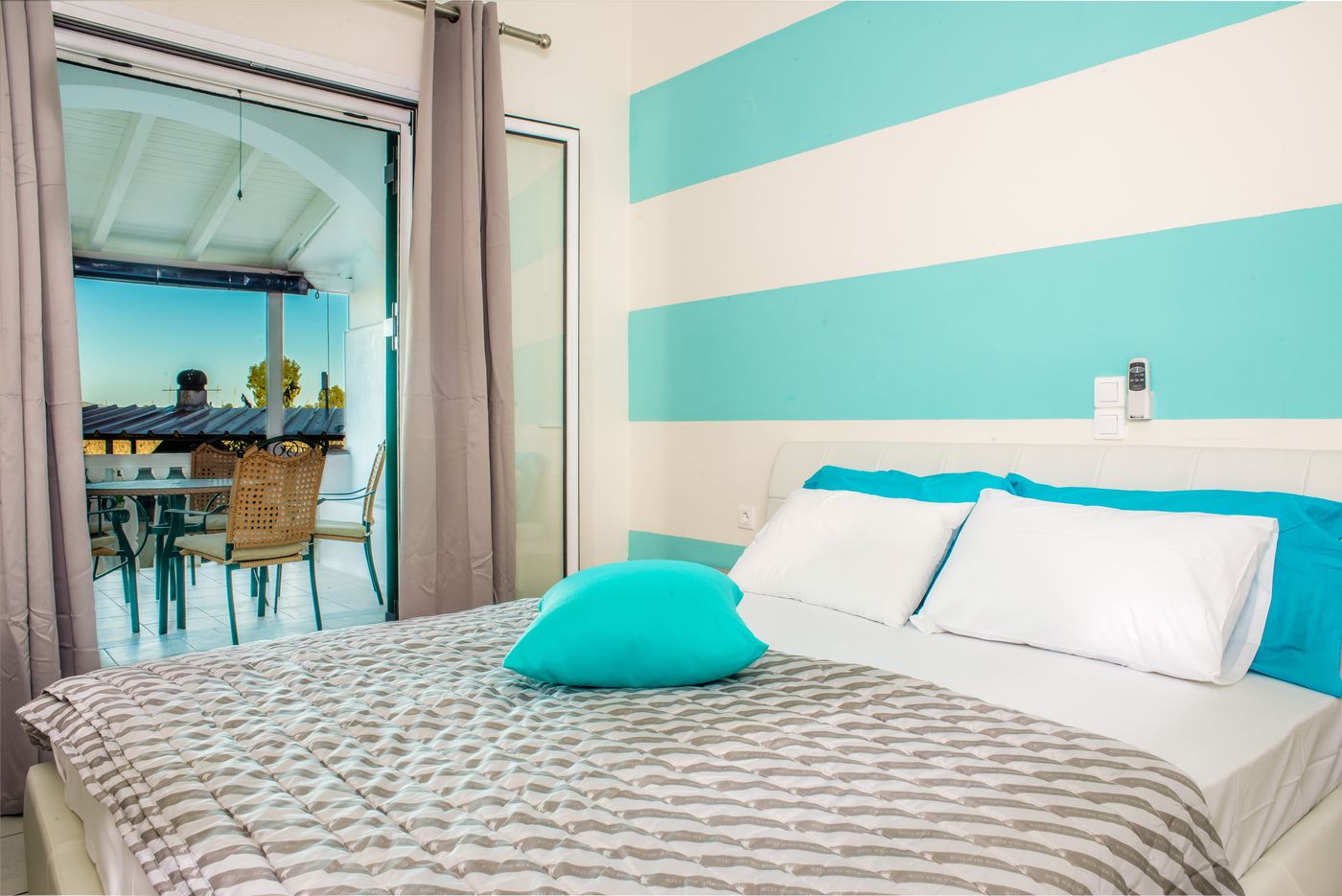 Herodotos-Studios-Room-11