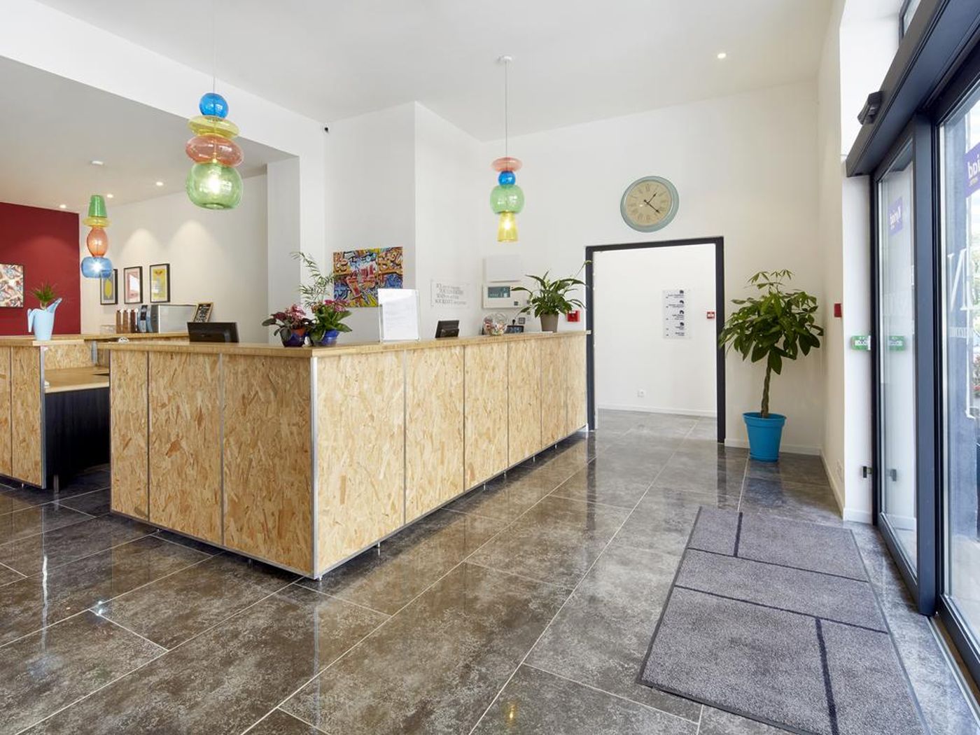 Kyriad Marseille Blancarde Timone-France-Marseille-General view-2