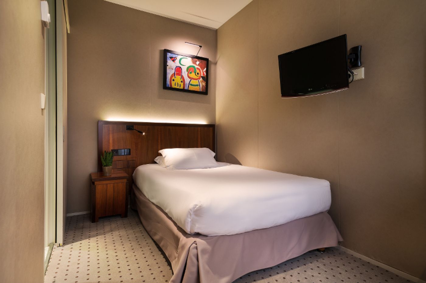 Chateaudun-Opera-Room-17